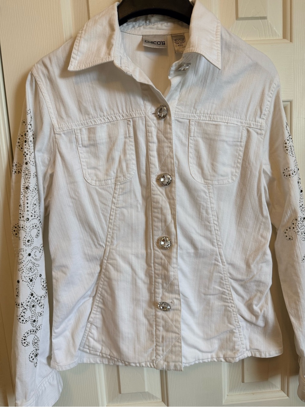 Chico's White Button-Front Eyelet Sleeve Shirt Jacket